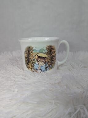 Vintage 1997 Royal Doulton Beatrix Potter Tom Kitten In The Rockery Mug Made UK